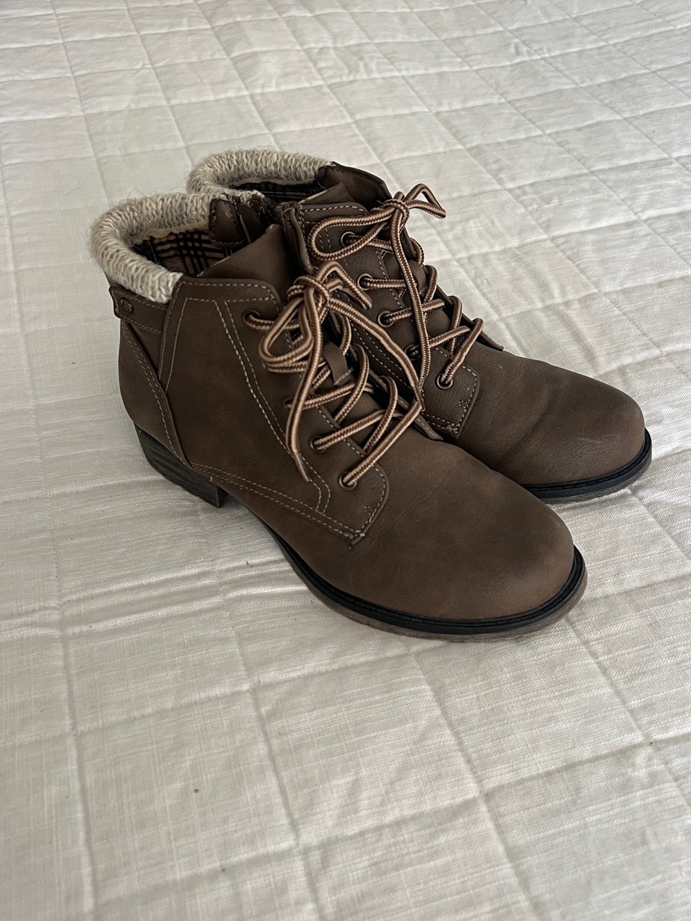 Sporto Brown Faux-Fur Trim Chukka Lace-Up Boots